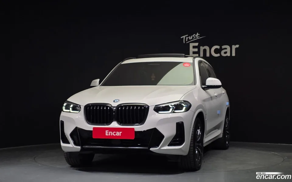BMW X3 xDrive 30e M 2023 — миниатюра 3