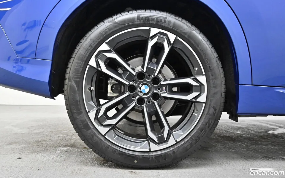 BMW X2 xDrive20i M 2025 — миниатюра 5