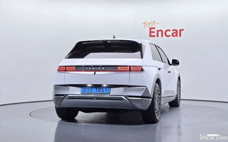 Hyundai Ioniq 5 2022 — миниатюра 4