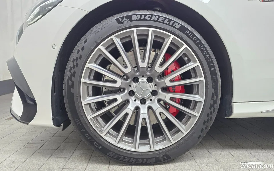 Mercedes-Benz E-Class AMG E53e 4MATIC+ 2025 — миниатюра 5