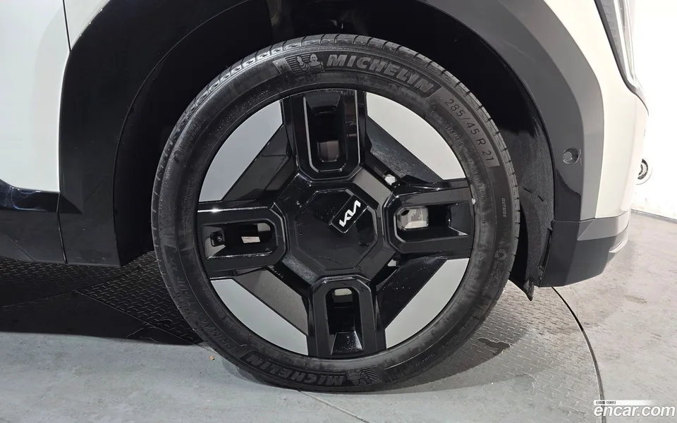 Kia EV9 4WD 2023 — миниатюра 5