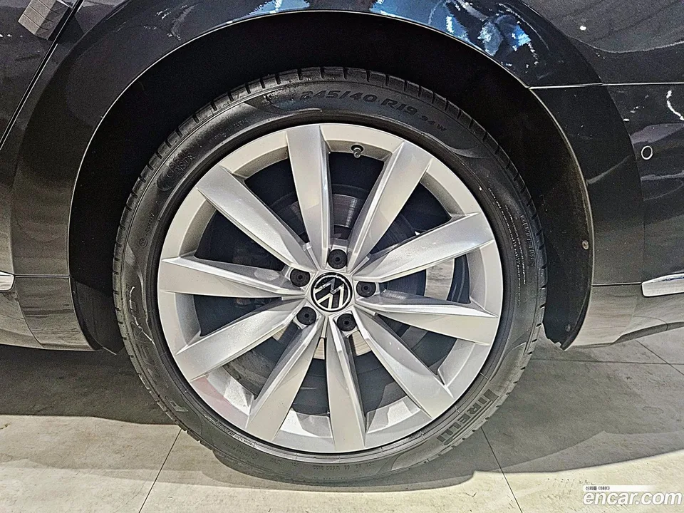 Volkswagen Arteon 2.0 TDI 2023 — миниатюра 5