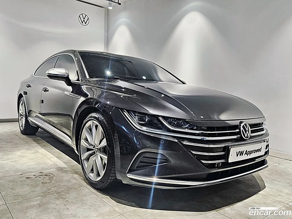 Volkswagen Arteon 2.0 TDI 2023 — фото 1, купить с доставкой в Москву