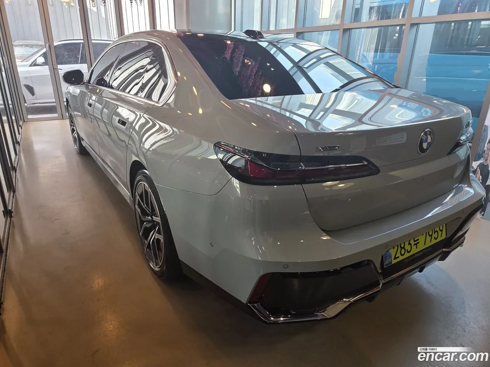 BMW 7 Series 740d xDrive M 2026 — миниатюра 3