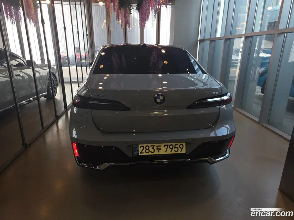 BMW 7 Series 740d xDrive M 2026 — миниатюра 4