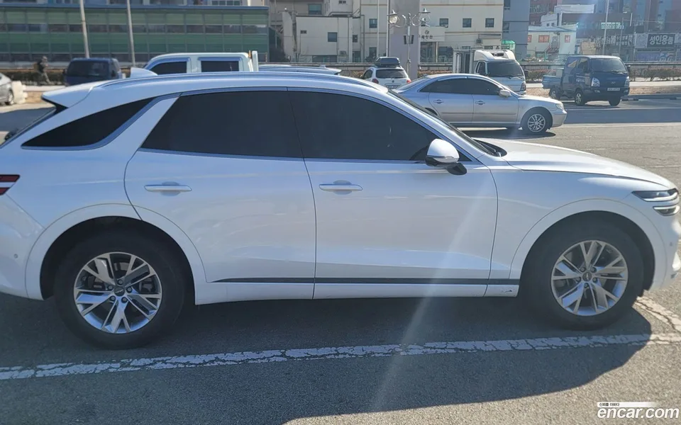Genesis GV70 2.5T 2WD 2024 — миниатюра 5