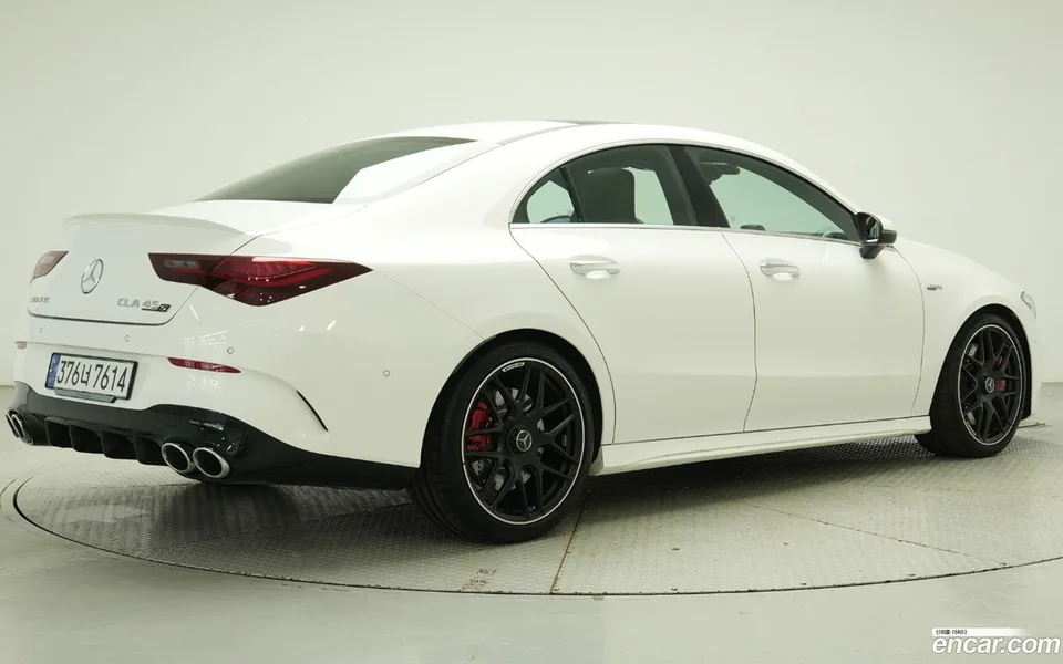 Mercedes-Benz CLA-Class AMG CLA 45 S 4MATIC+ 2024 — миниатюра 2