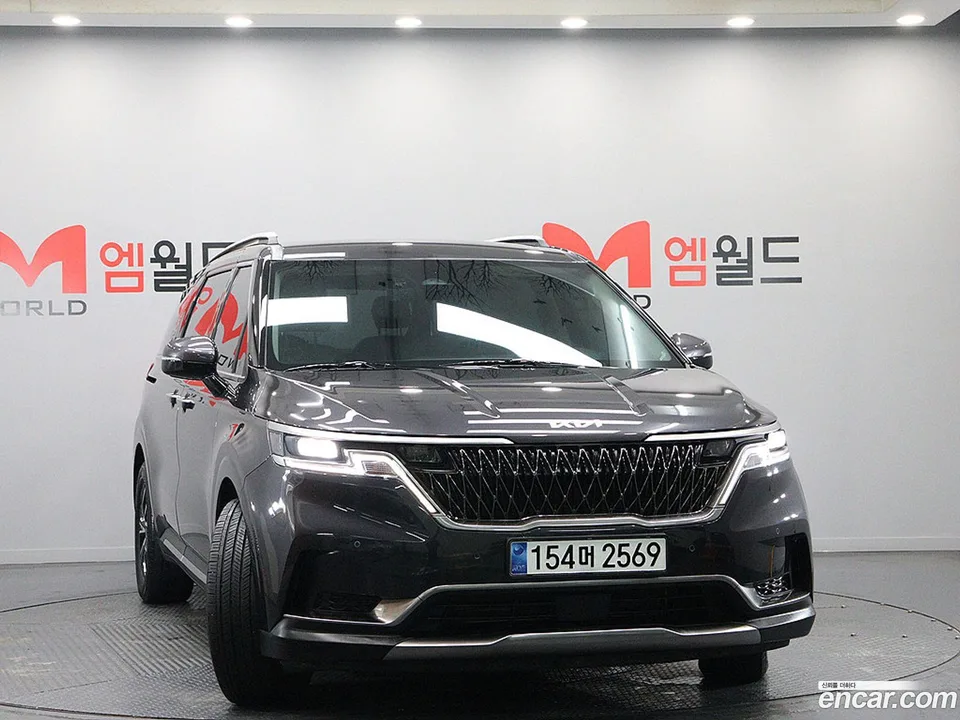 Kia Carnival 9 2023 — миниатюра 2