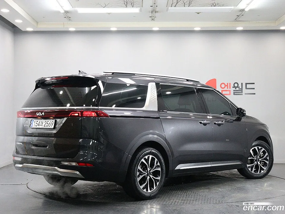 Kia Carnival 9 2023 — миниатюра 3
