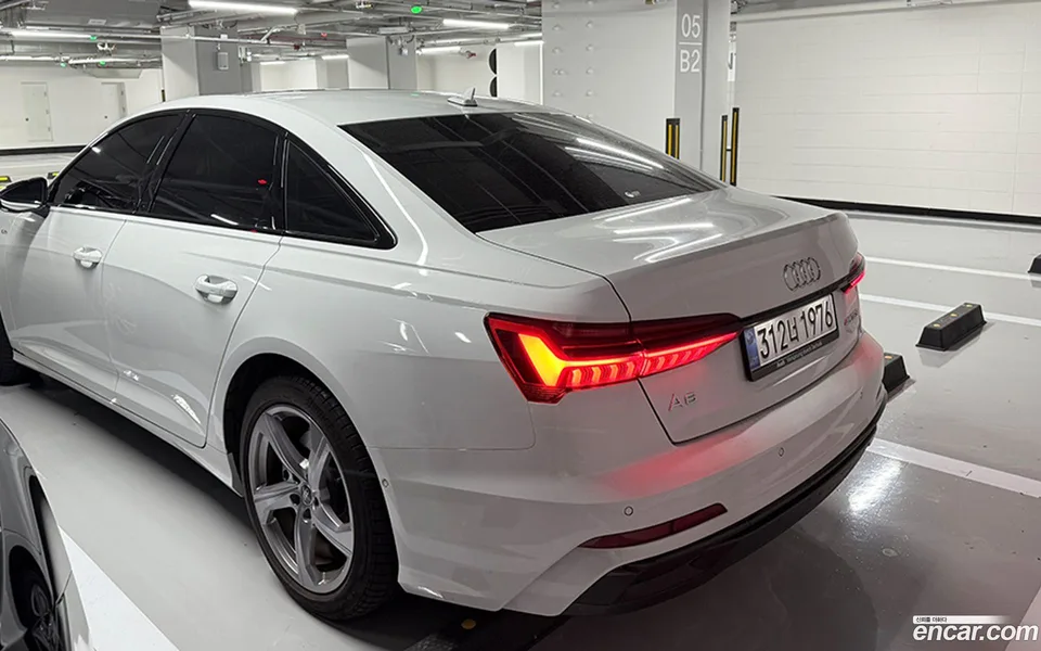 Audi A6 45 TFSI 2025 — миниатюра 2