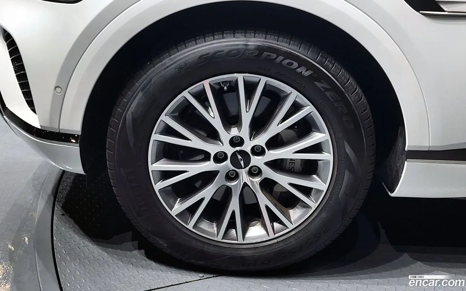 Genesis GV80 2.5T 2WD 2024 — миниатюра 5