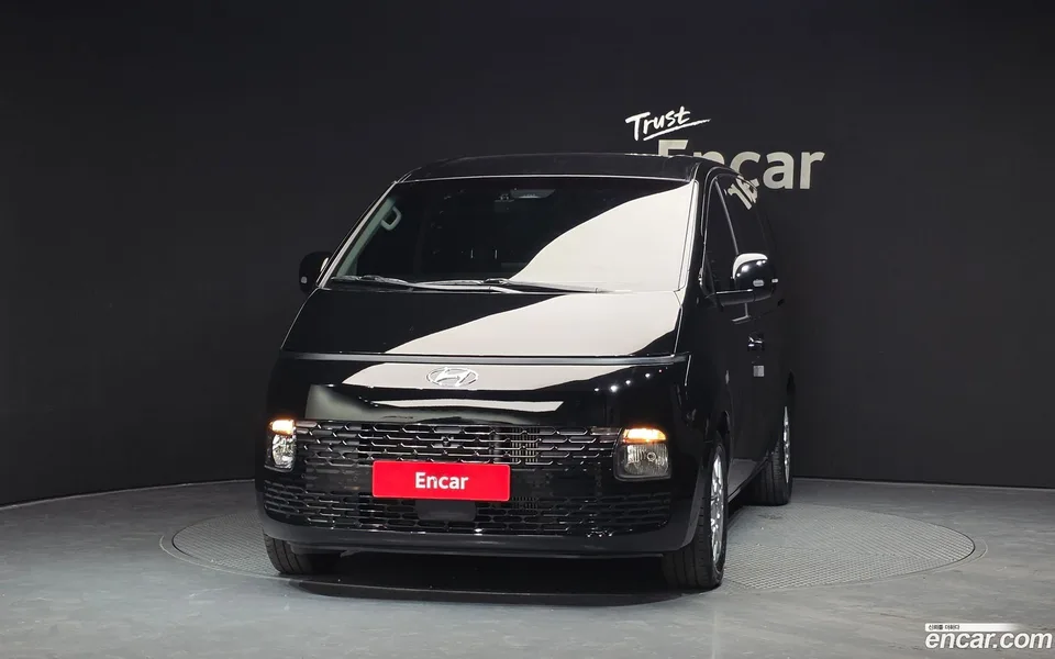 Hyundai Staria 9 2022 — миниатюра 3