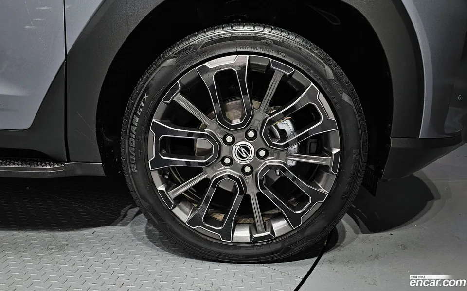 KG Mobility Torres 1.5 2WD 2022 — миниатюра 5