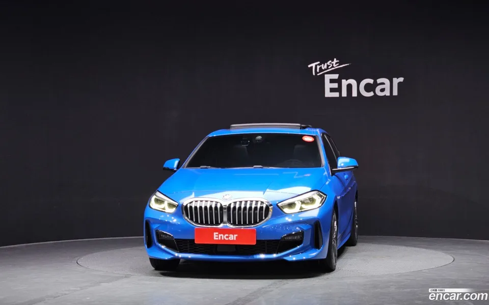BMW 1 Series 120i M 2022 — миниатюра 3