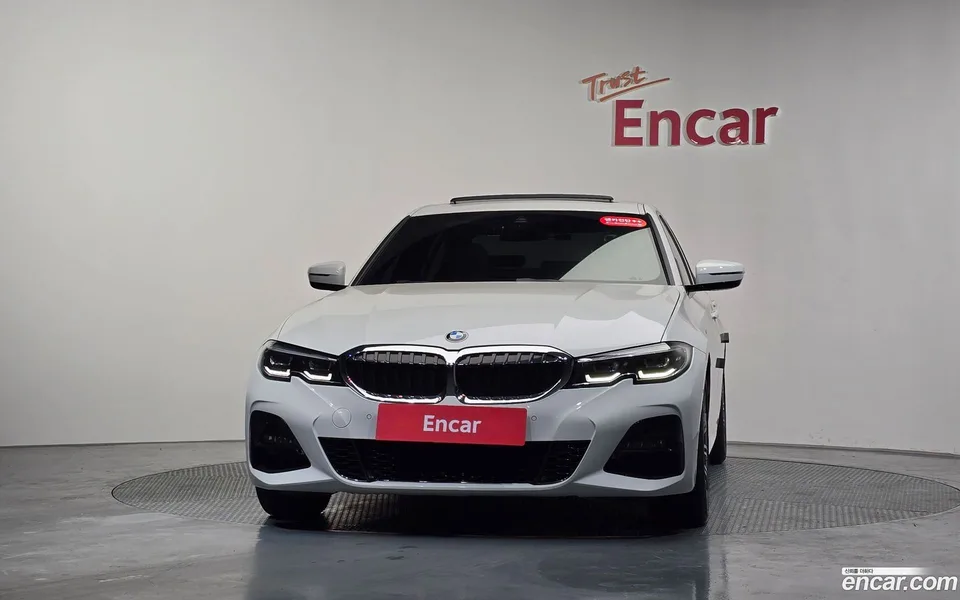 BMW 3 Series 320i M 2022 — миниатюра 3