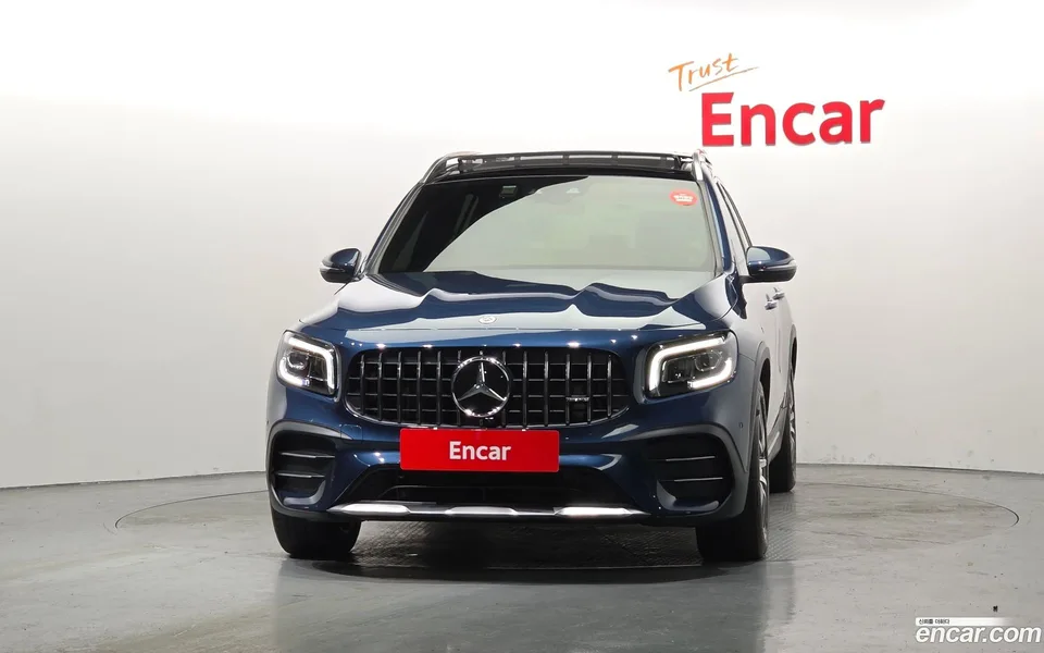 Mercedes-Benz GLB-Class AMG GLB35 4MATIC 2022 — миниатюра 3
