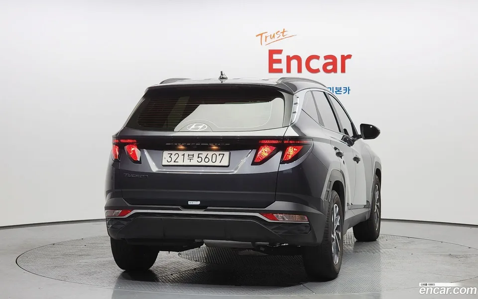 Hyundai Tucson 2.0 2WD 2022 — миниатюра 4
