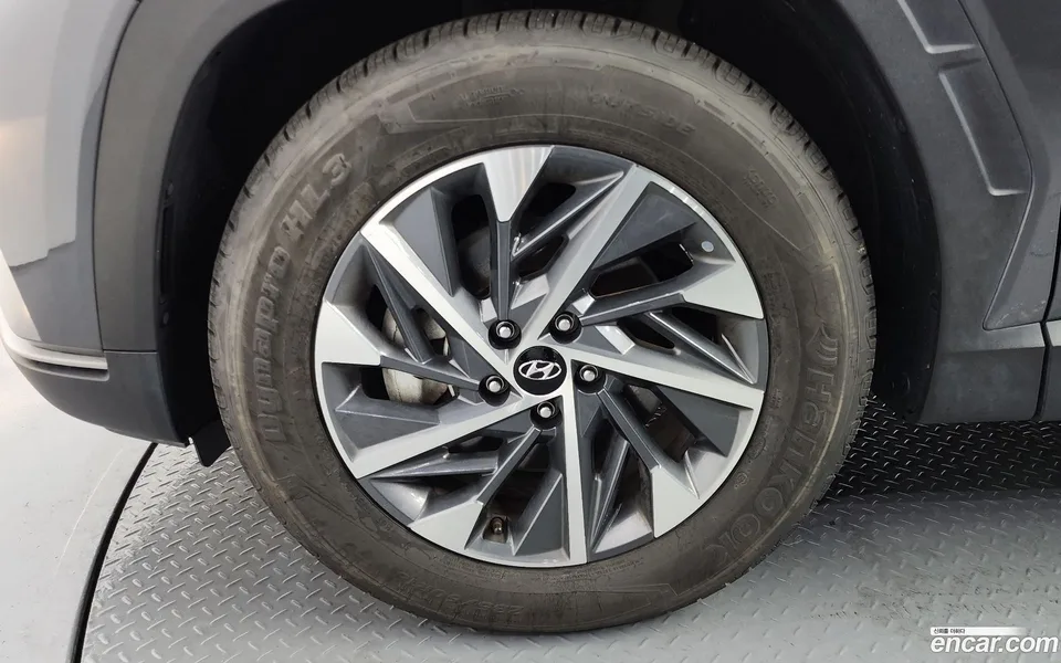 Hyundai Tucson 2.0 2WD 2022 — миниатюра 5