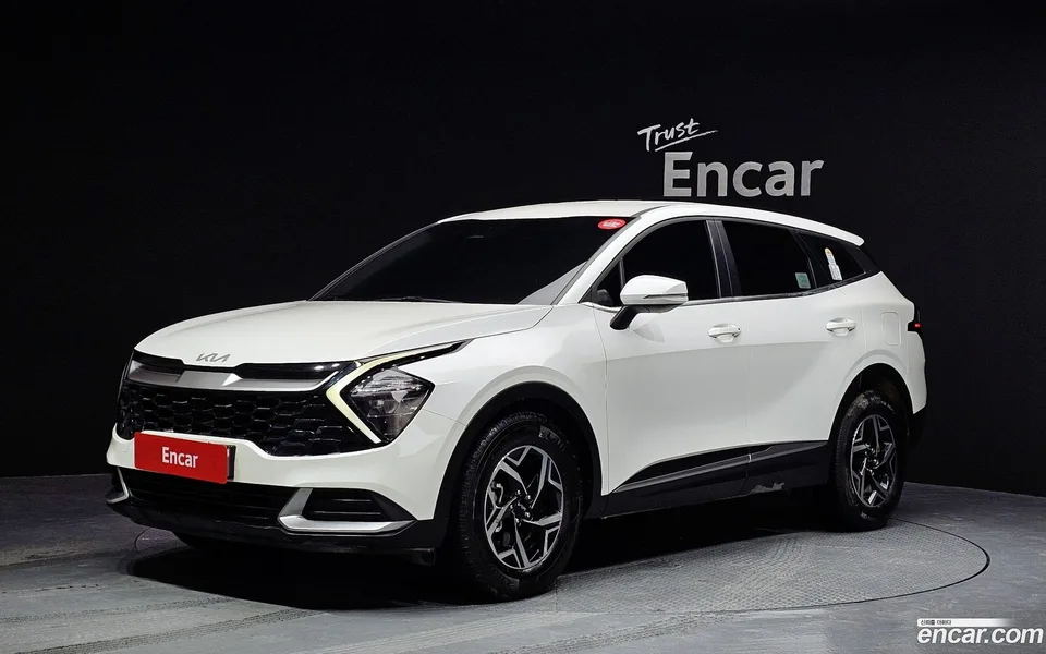 Kia Sportage 1.6 4WD 2024 — фото 1, купить с доставкой в Москву