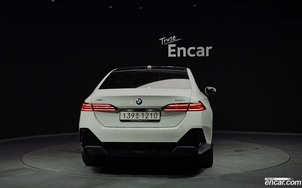 BMW 5 Series 530i xDrive M 2025 — миниатюра 4