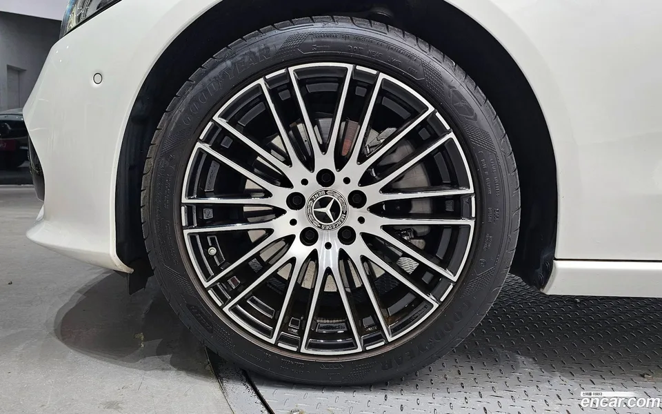 Mercedes-Benz C-Class C200 4MATIC 2022 — миниатюра 5