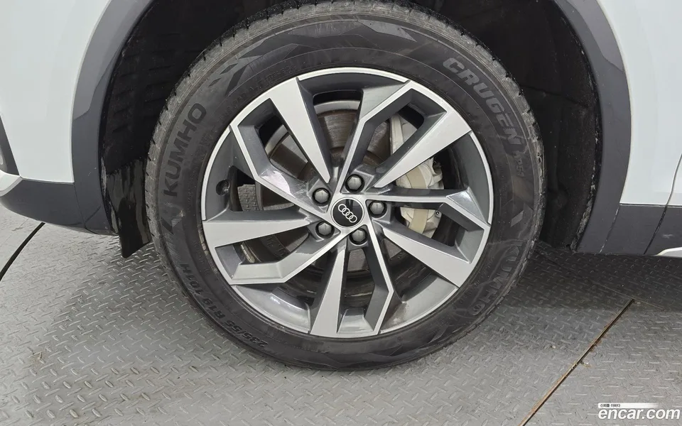 Audi Q5 45 TFSI 2022 — миниатюра 5