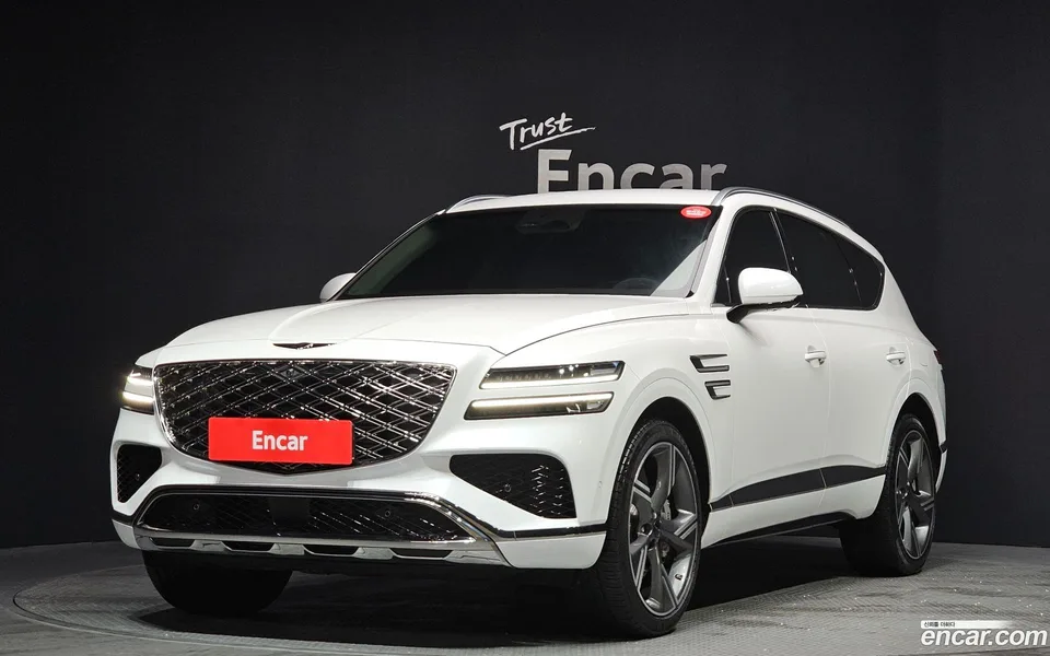 Genesis GV80 2.5T AWD 2025 — фото 1, купить с доставкой в Москву