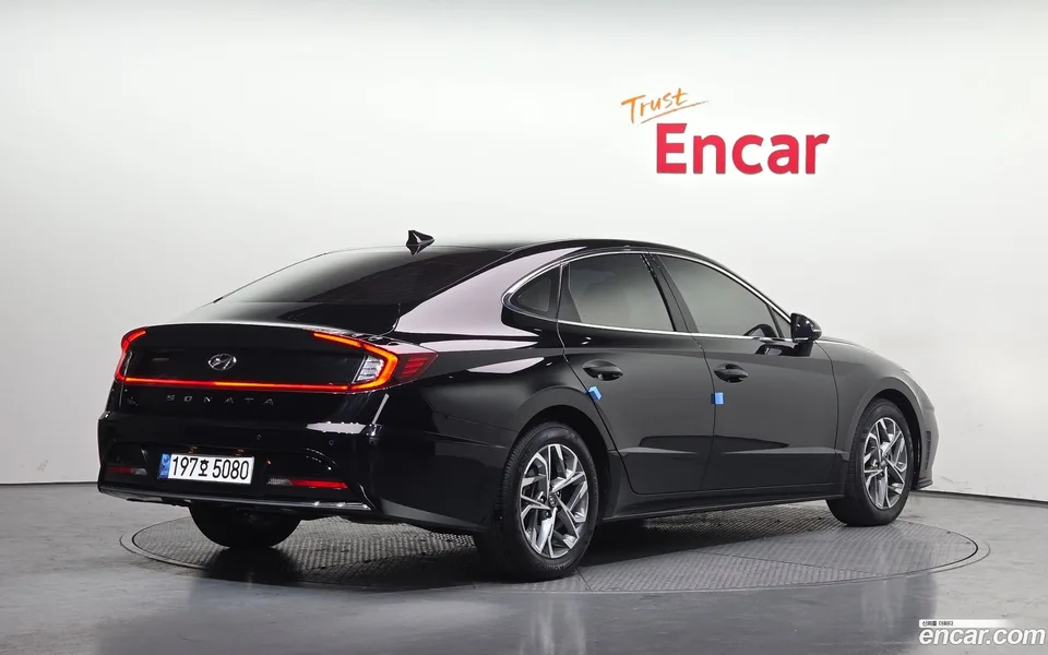 Hyundai Sonata 2.0 2022 — миниатюра 2