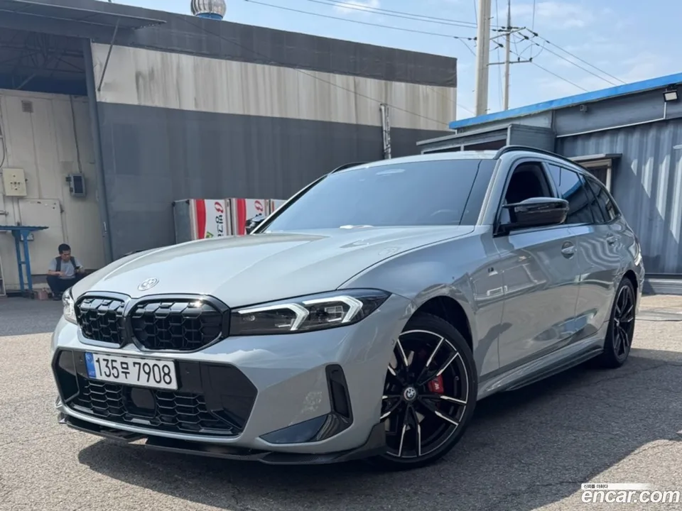 BMW 3 Series M340i xDrive 2024 — фото 1, купить с доставкой в Москву