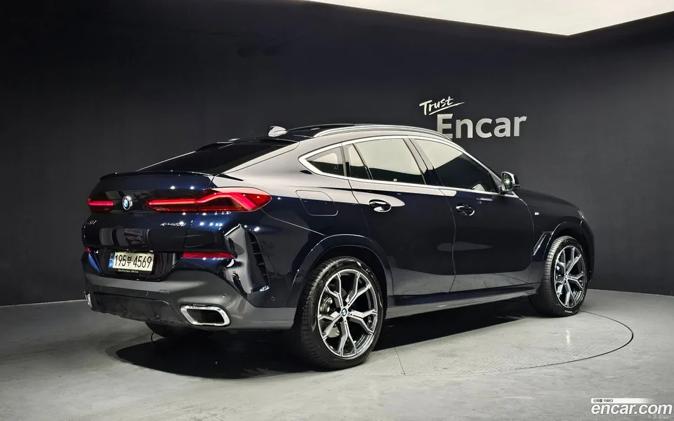 BMW X6 xDrive30d M 2022 — миниатюра 2