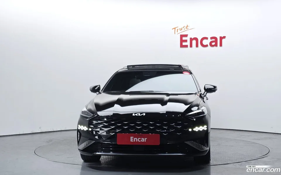Kia K8 Hybrid 2023 — миниатюра 3