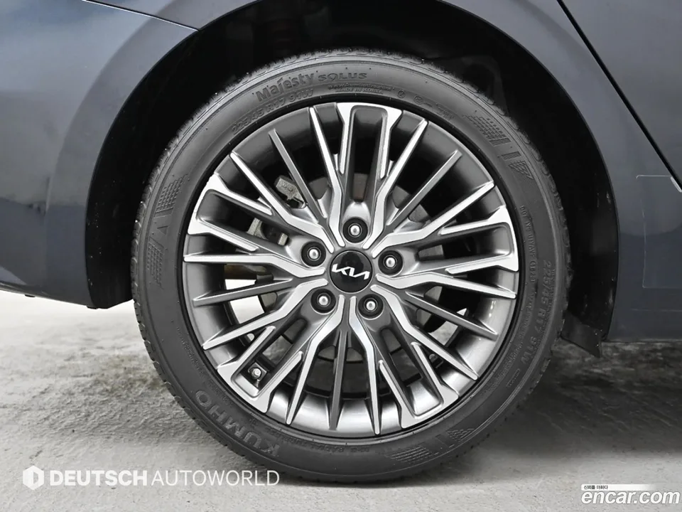 Kia K3 1.6 2023 — миниатюра 5
