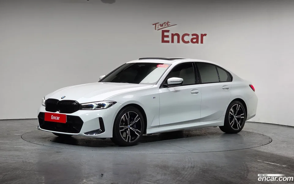 BMW 3 Series 320i M 2024 — фото 1, купить с доставкой в Москву