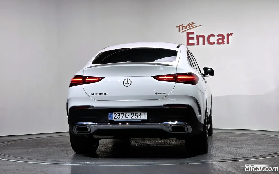 Mercedes-Benz GLE-Class GLE450d 4MATIC 2024 — миниатюра 4