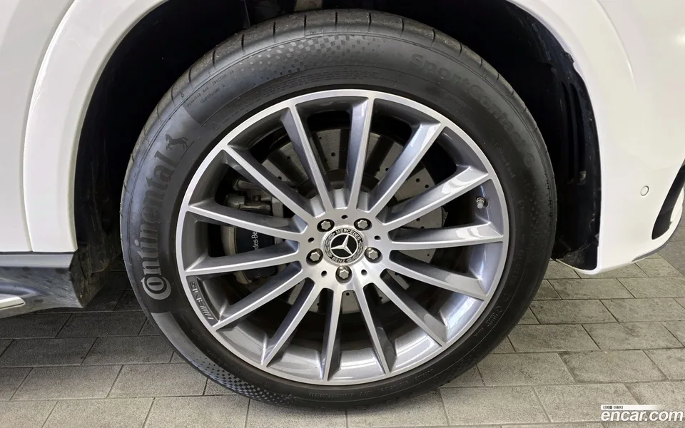 Mercedes-Benz GLE-Class GLE450d 4MATIC 2024 — миниатюра 5