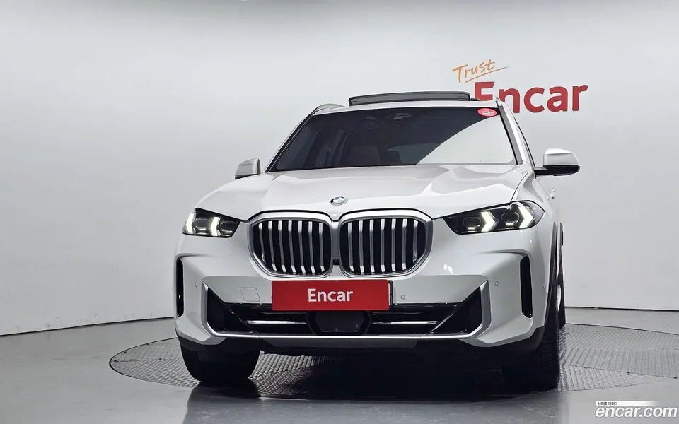BMW X5 xDrive 40i xLine 2024 — миниатюра 2