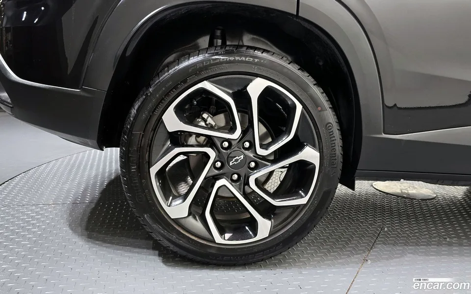 Chevrolet Trax Crossover 1.2 RS 2023 — миниатюра 5