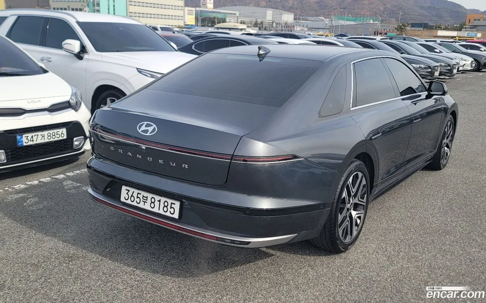 Hyundai Grandeur 3.5 2WD 2023 — миниатюра 2