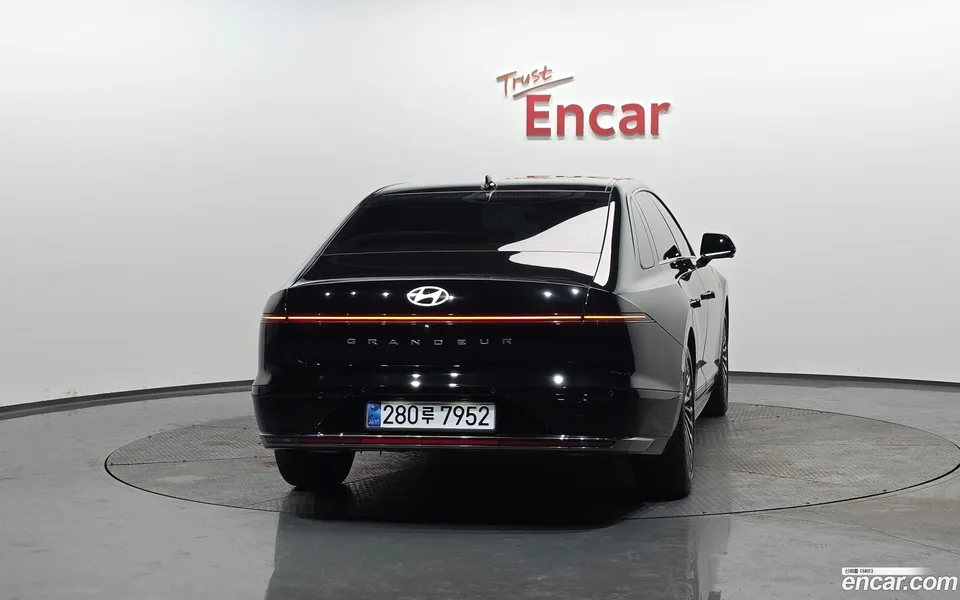Hyundai Grandeur Hybrid 2024 — миниатюра 4