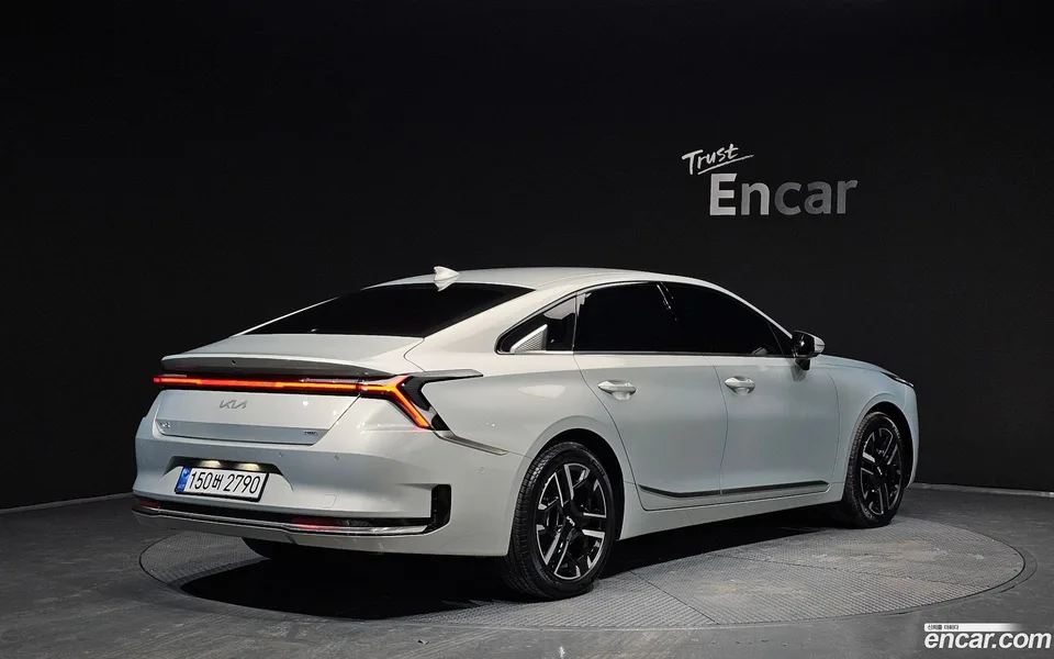 Kia K8 Hybrid 2024 — миниатюра 2