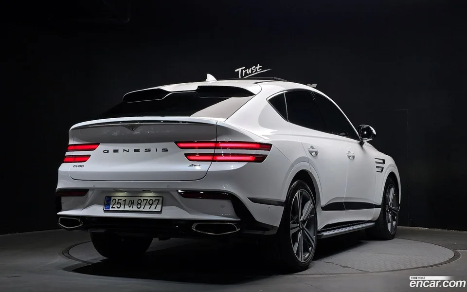 Genesis GV80 Coupe 2.5T AWD 2024 — миниатюра 2