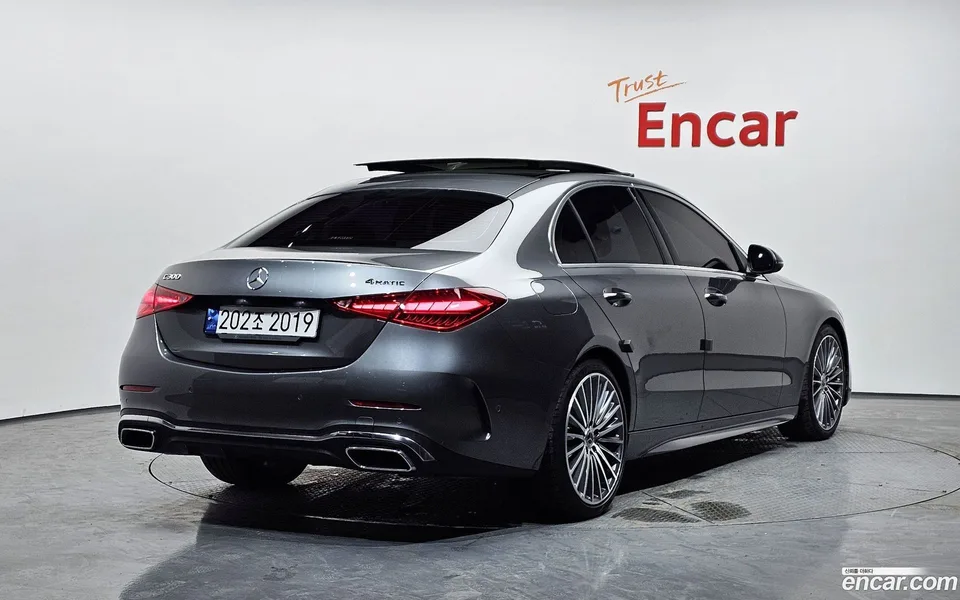 Mercedes-Benz C-Class C300 4MATIC AMG Line 2023 — миниатюра 2