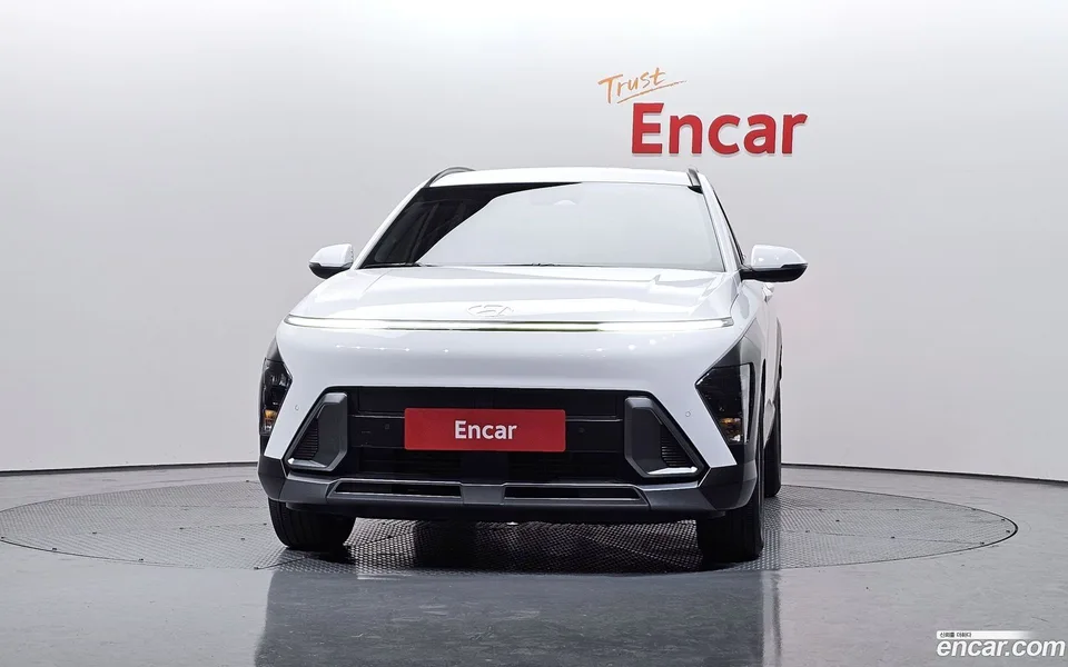 Hyundai Kona 1.6 2WD 2023 — миниатюра 3