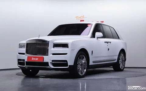 Rolls-Royce Cullinan 2024 buy in Moscow