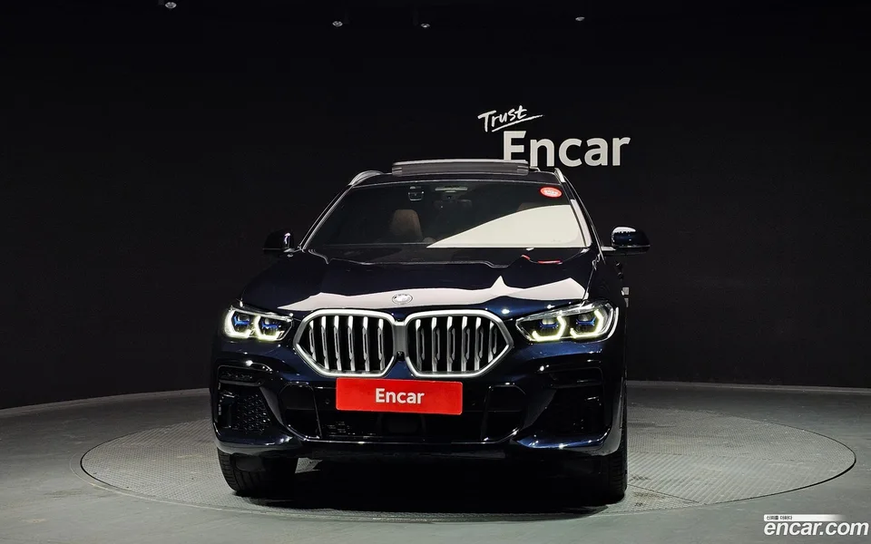 BMW X6 xDrive40i M 2022 — миниатюра 3