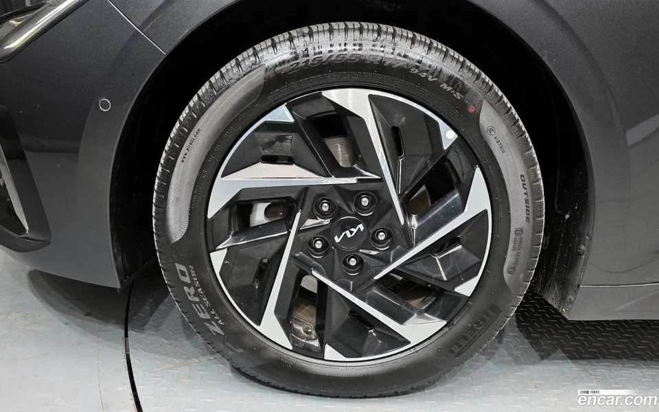 Kia K5 Hybrid 2025 — миниатюра 5