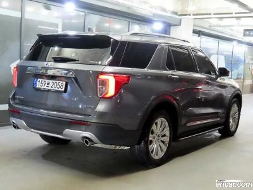 Ford Explorer 2.3 4WD 2023 — миниатюра 4