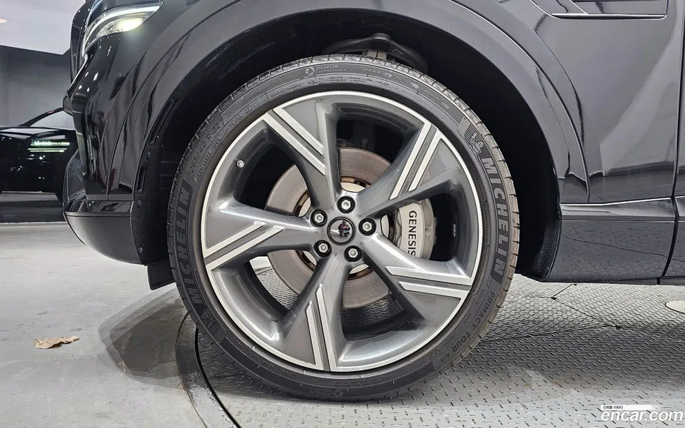 Genesis GV80 2.5T 2WD 2023 — миниатюра 5