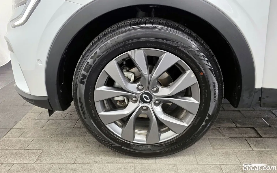 Renault Samsung XM3 (Arkana) 1.6 GTe 2024 — миниатюра 5