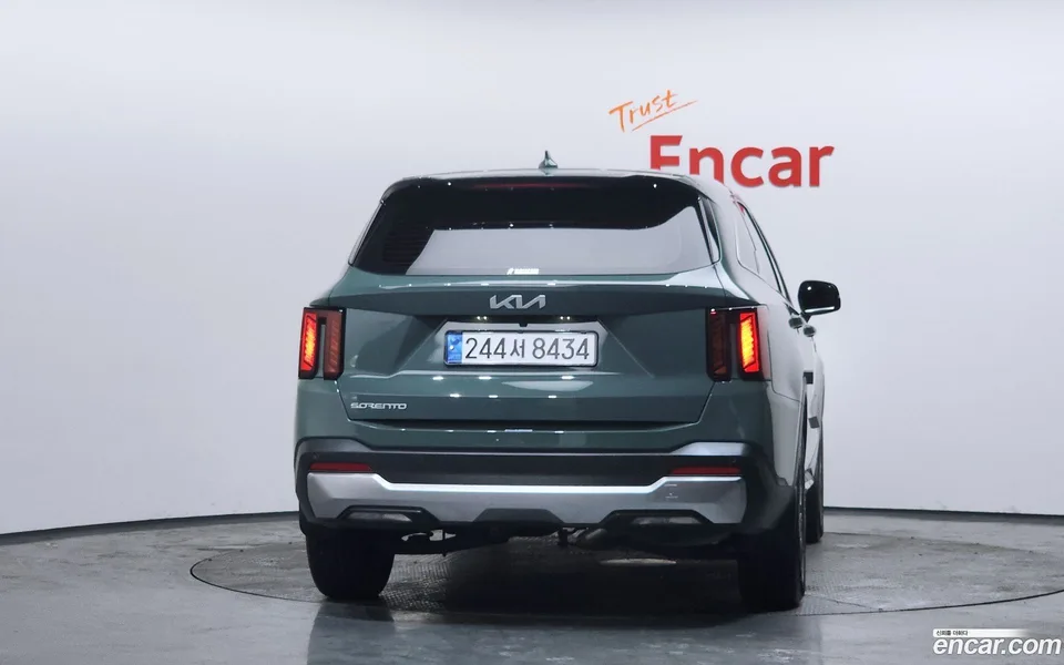 Kia Sorento 2.5T 2WD 2024 — миниатюра 4
